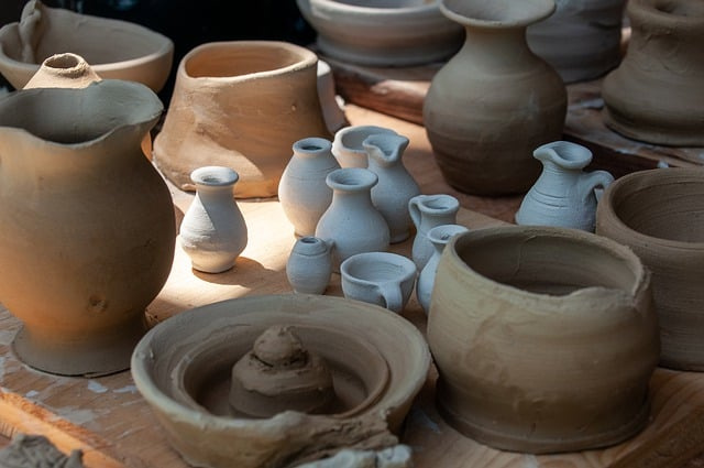 pottery-8026823_640